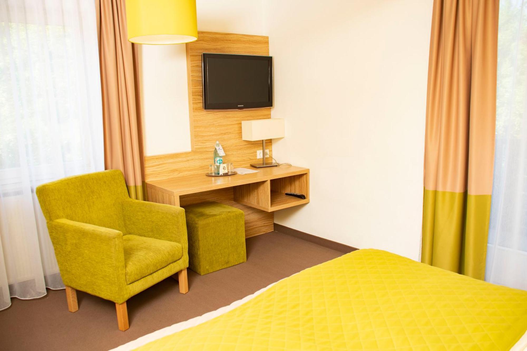 Altes Kurhaus Landhotel Trabelsdorf المظهر الخارجي الصورة