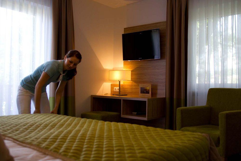 Altes Kurhaus Landhotel Trabelsdorf المظهر الخارجي الصورة
