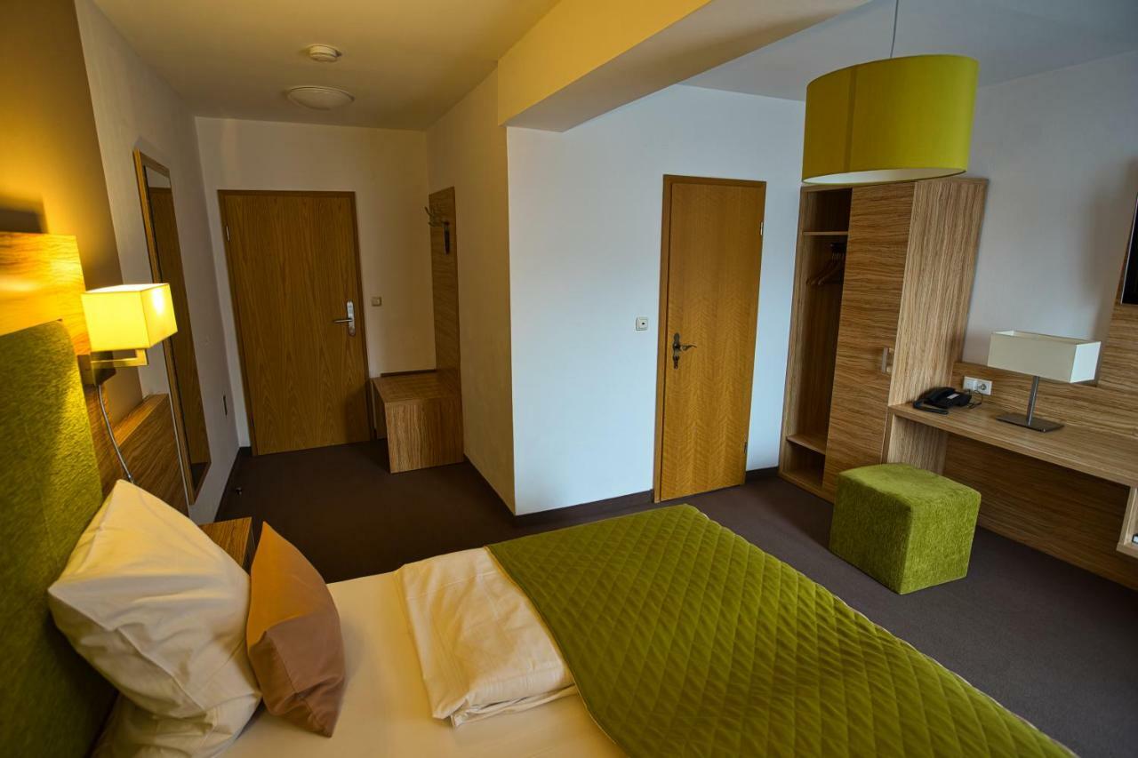 Altes Kurhaus Landhotel Trabelsdorf المظهر الخارجي الصورة